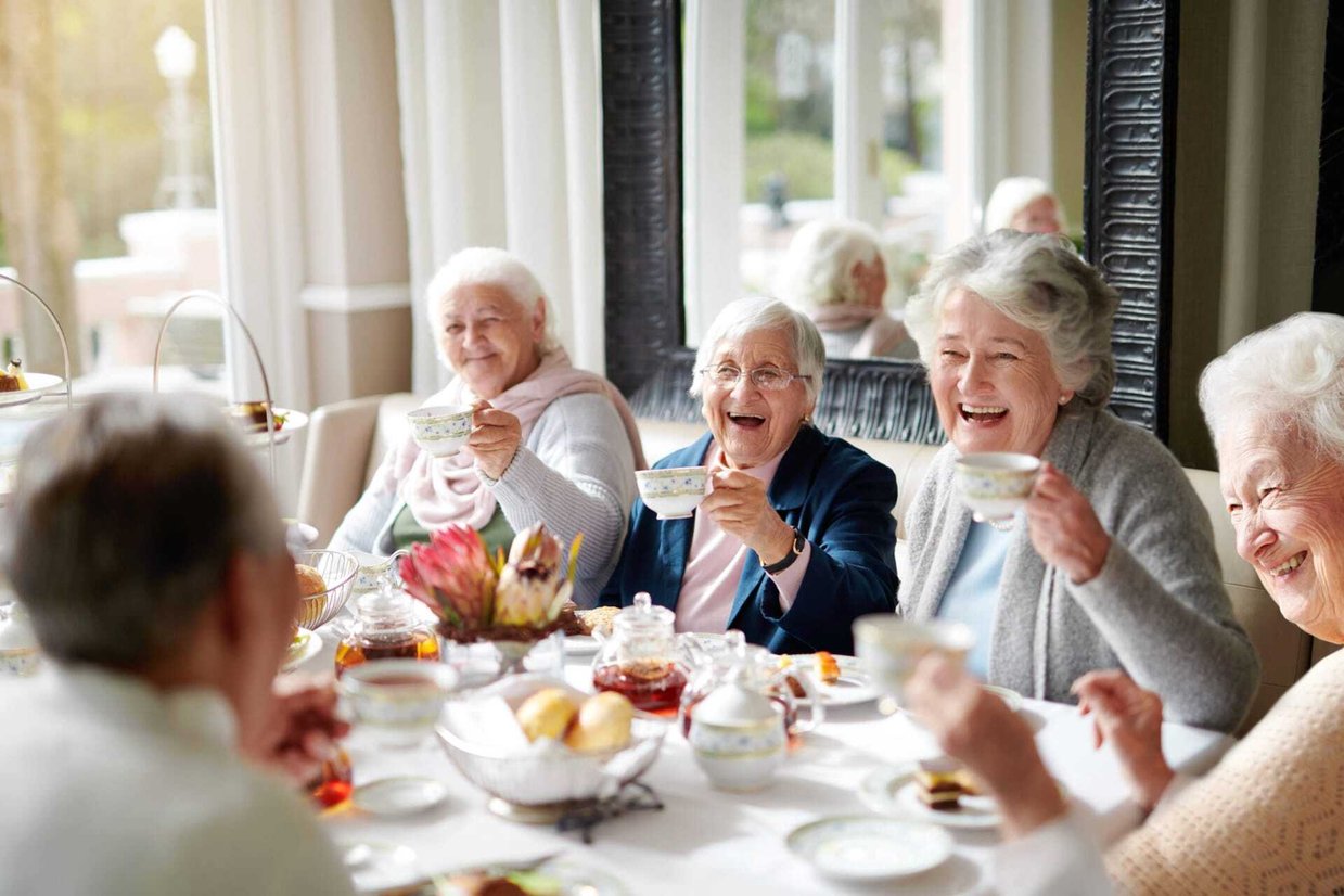 senior women drinking tea